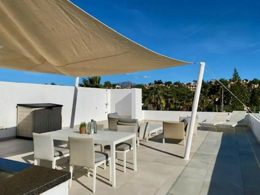 Terrassa de Casa o xalet de lloguer en Estepona amb Aire condicionat, Jardí privat i Terrassa