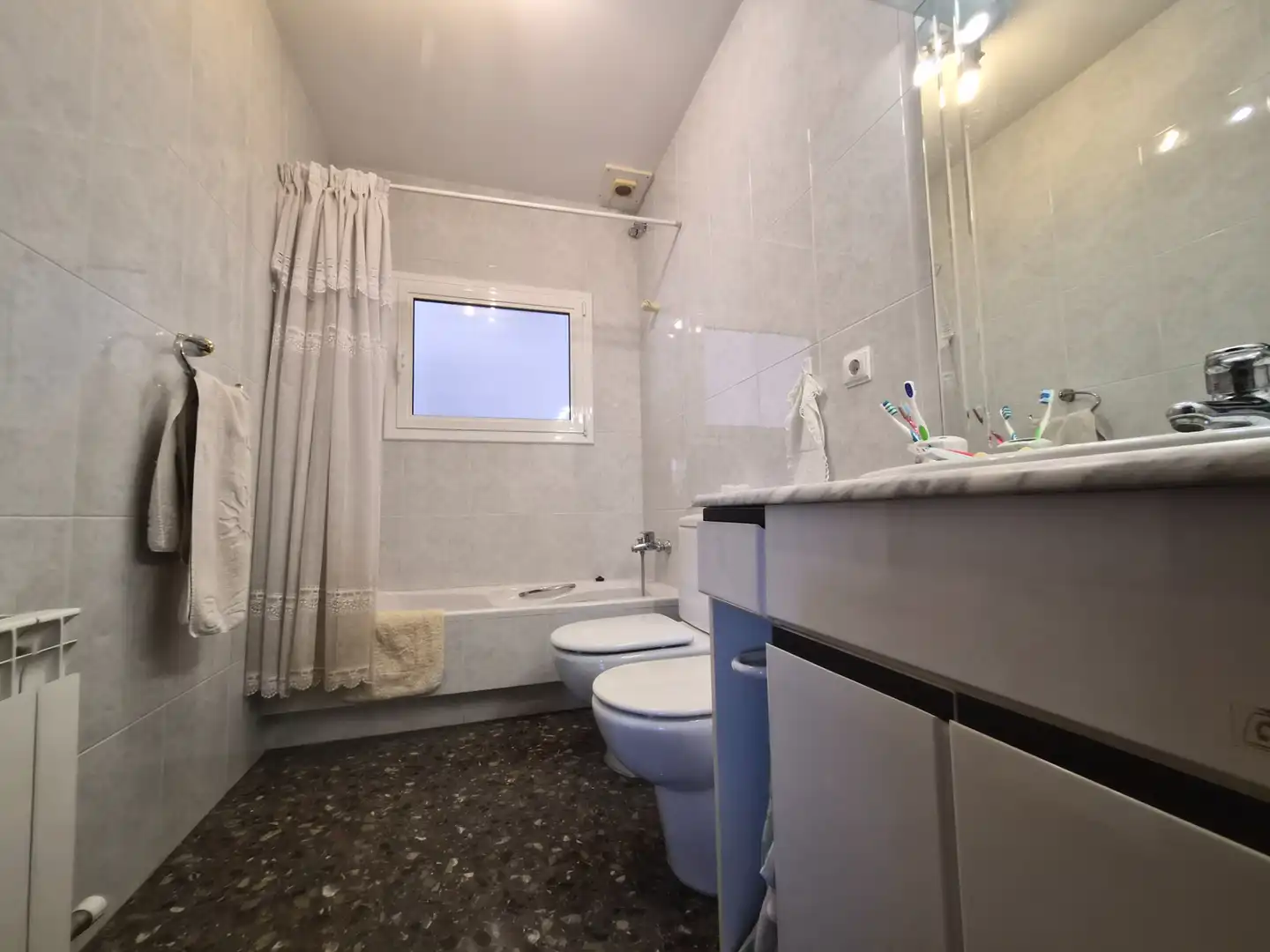 Bathroom of Houses for sale in Creixell  with Heating, Private garden and Terrace