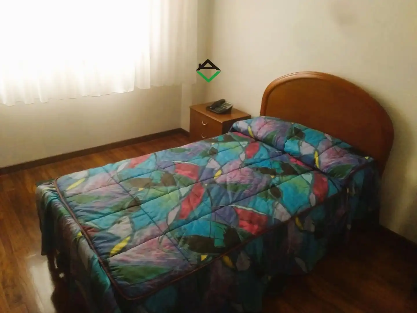 Habitación de Piso en venta en Cangas  con Calefacción y Trastero
