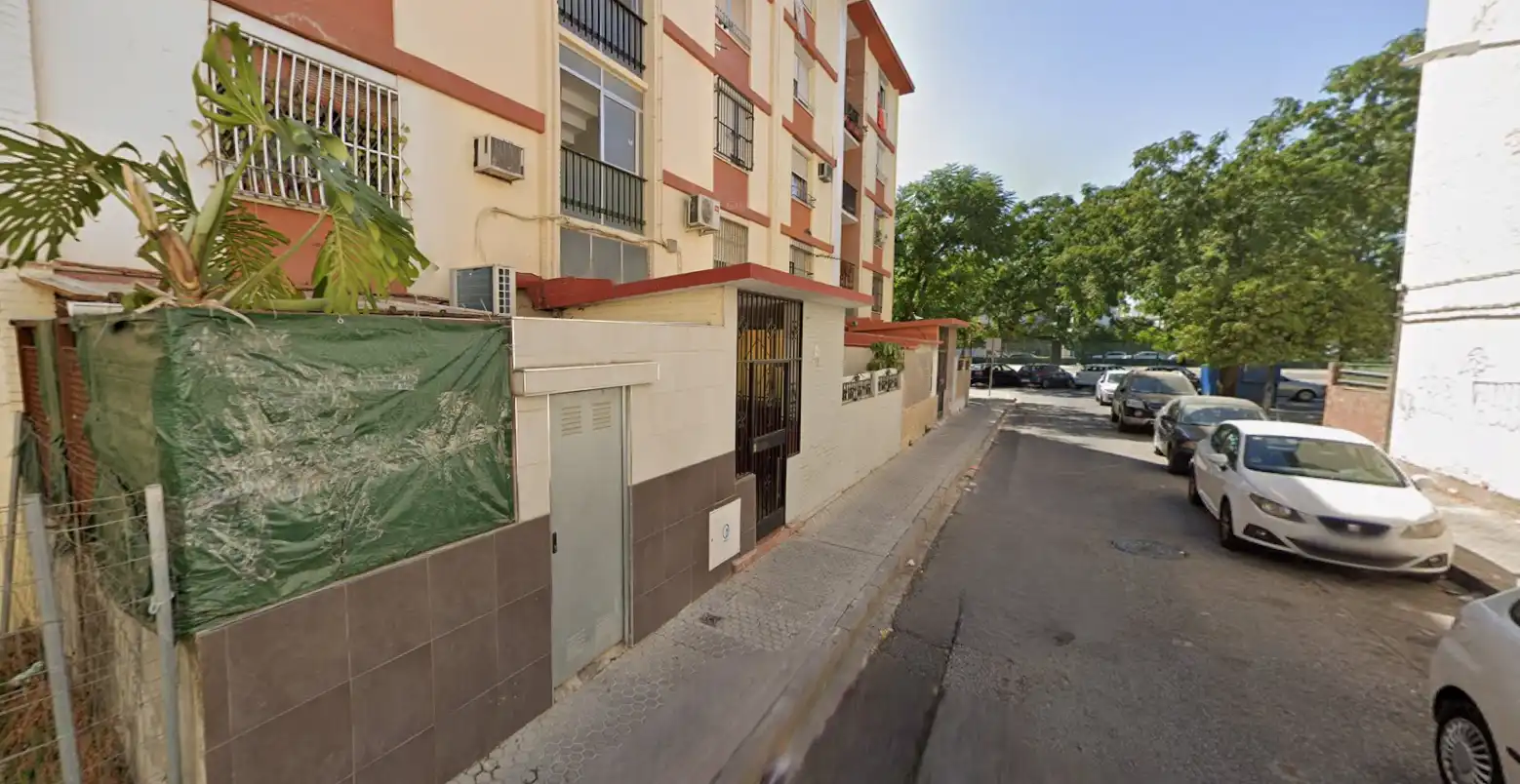 Haus zum Verkauf in CL. TRIANGULO, imagen 2