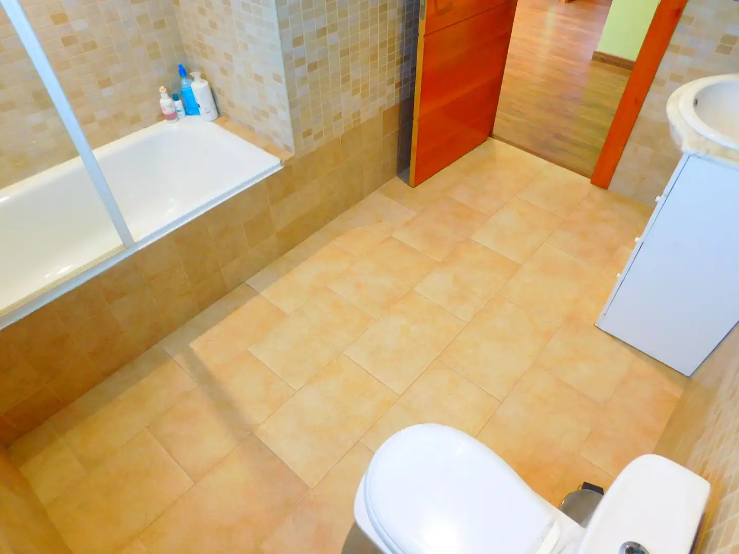 Baño de Casa o chalet en venta en Palau-saverdera con Aire acondicionado, Jardín privado y Terraza