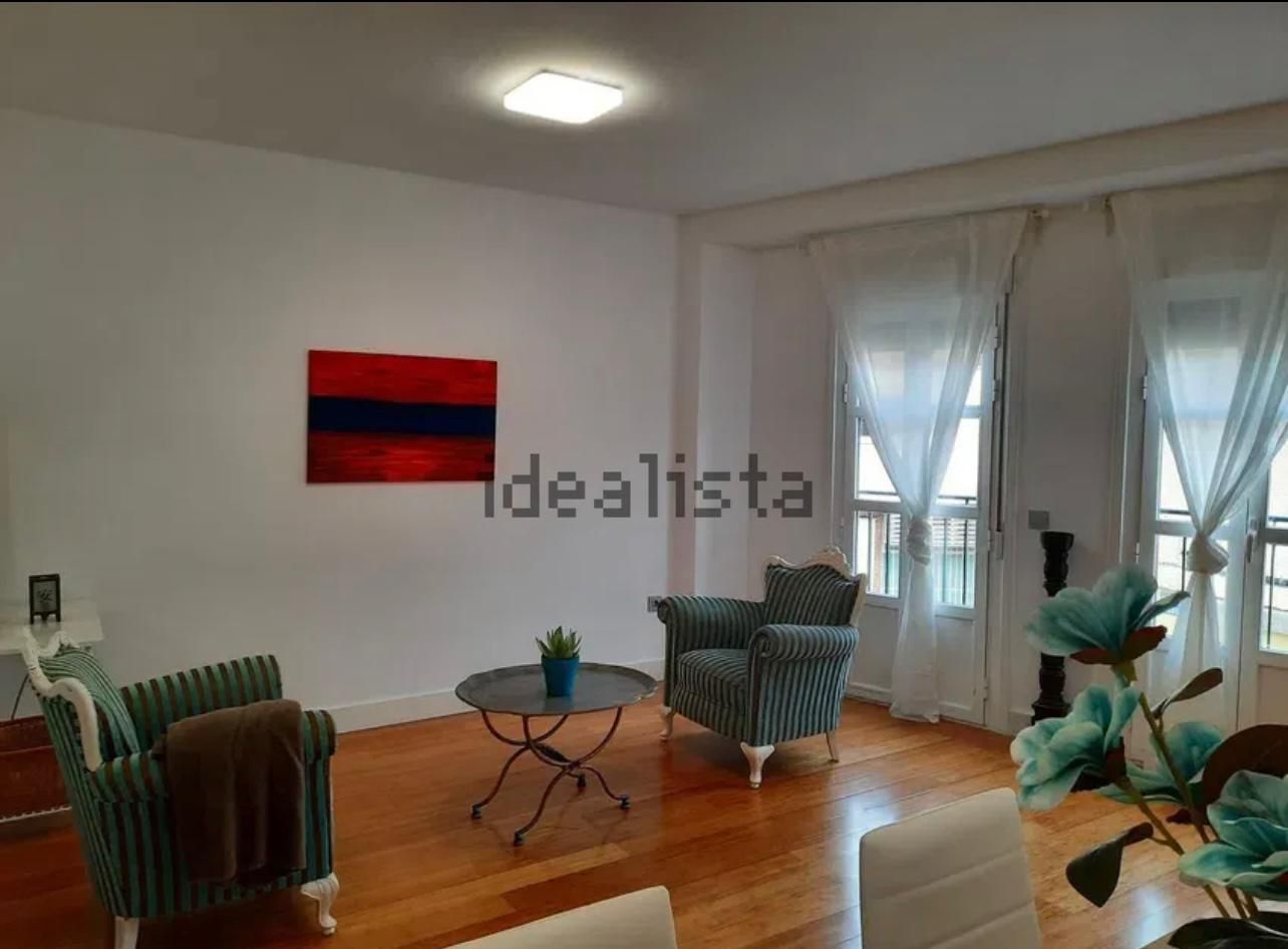 Sala d'estar de Dúplex en venda en Villaviciosa de Odón amb Calefacció, Parquet i Traster