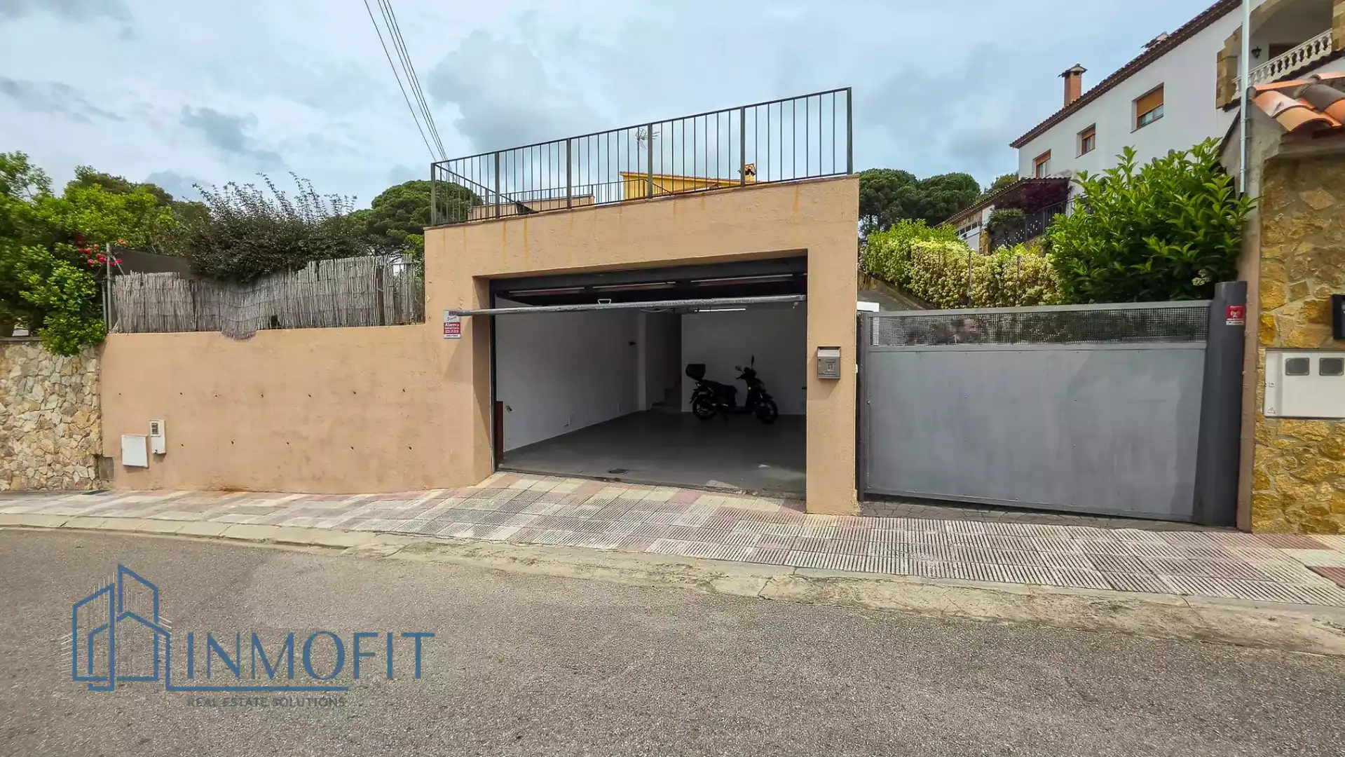 Parking de Casa o chalet en venta en Lloret de Mar con Calefacción y Terraza