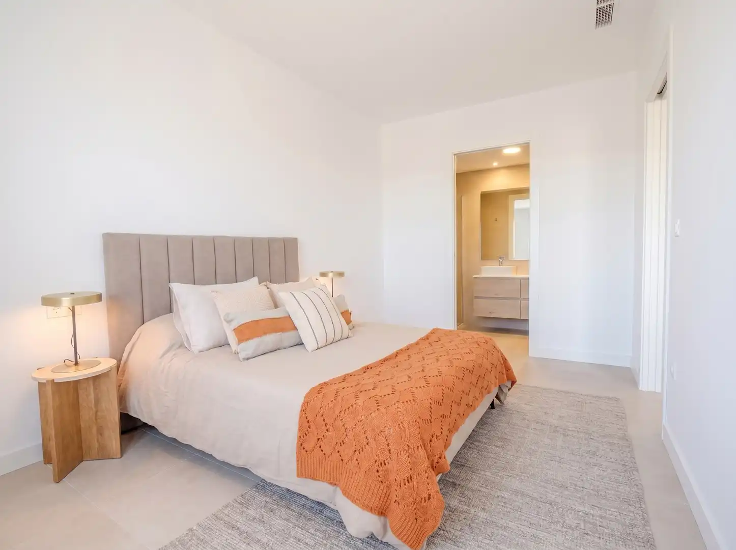 Bungalow avec piscine à vendre à Calle Infanta Leonor, imagen 12