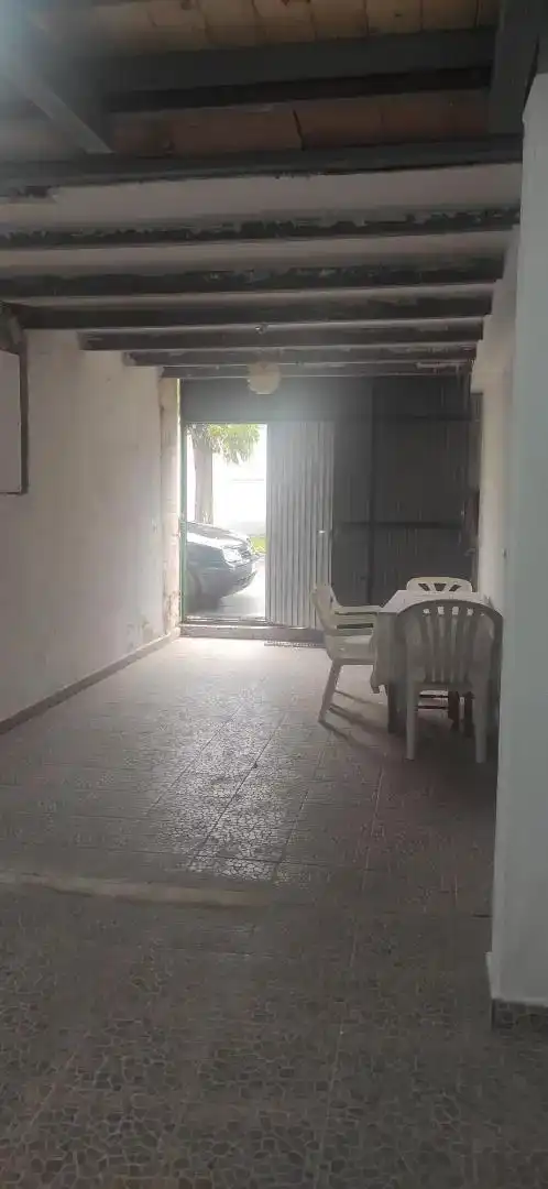 Aparcament de Casa adosada en venda en Frumales amb Moblat, Rentadora i Microones