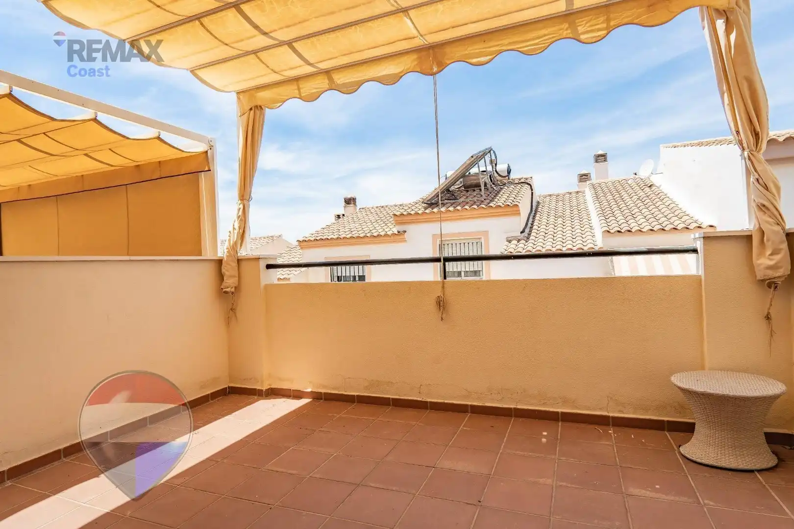 Terrasse von Einfamilien-Reihenhaus zum Verkauf in Rincón de la Victoria mit Klimaanlage, Terrasse und Abstellraum