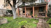 Vista exterior de Casa o xalet en venda en Lodosa amb Jardí privat i Terrassa