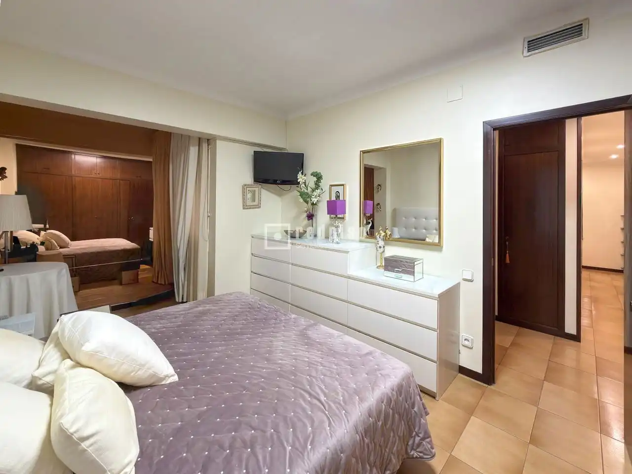 Piso en venta en El Camp de l'Arpa del Clot, Sant Martí