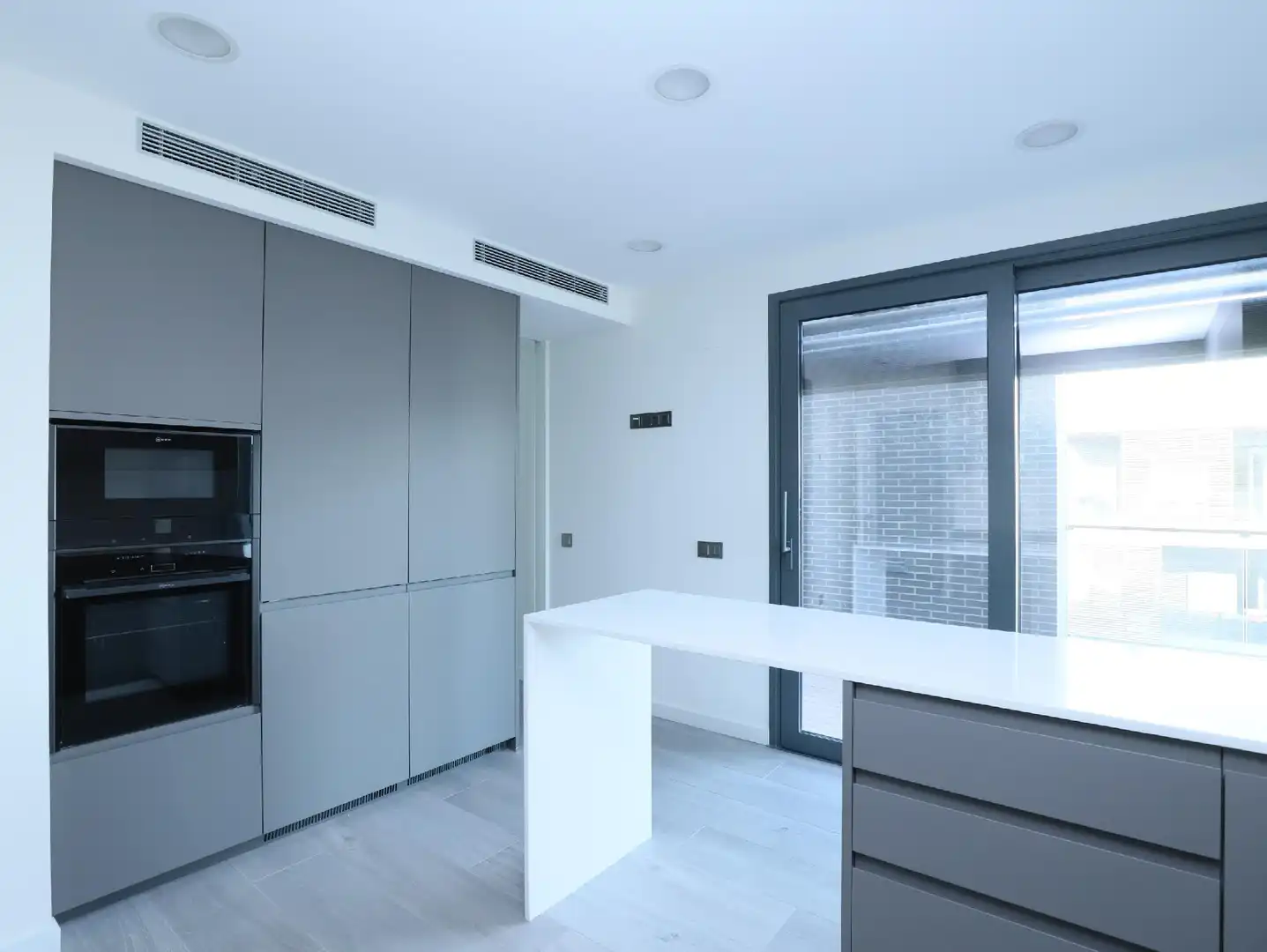 Cocina de Ático en venta en Esplugues de Llobregat con Aire acondicionado, Calefacción y Jardín privado