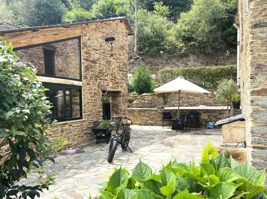 Terraza de Edificio en venta en San Tirso de Abres