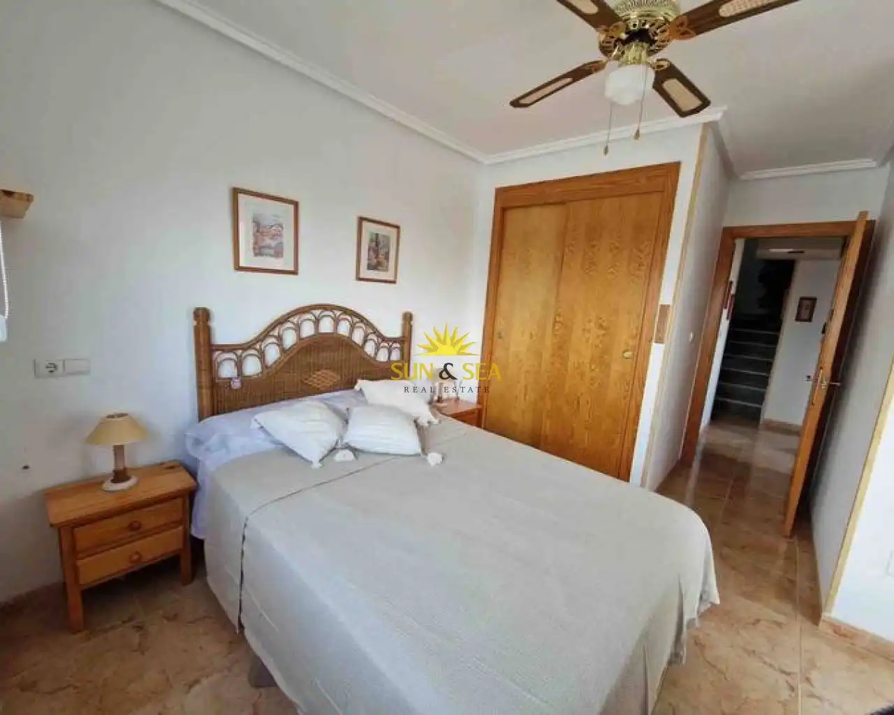 Dormitori de Casa o xalet de lloguer en Torrevieja amb Aire condicionat, Calefacció i Jardí privat