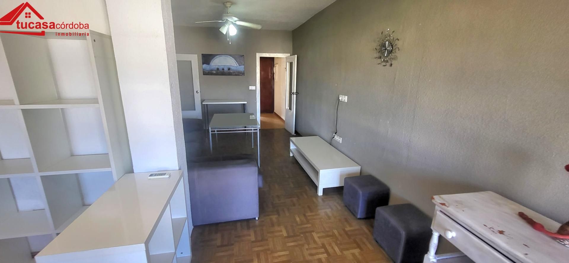 Sala d'estar de Pis en venda en  Córdoba Capital amb Aire condicionat i Terrassa