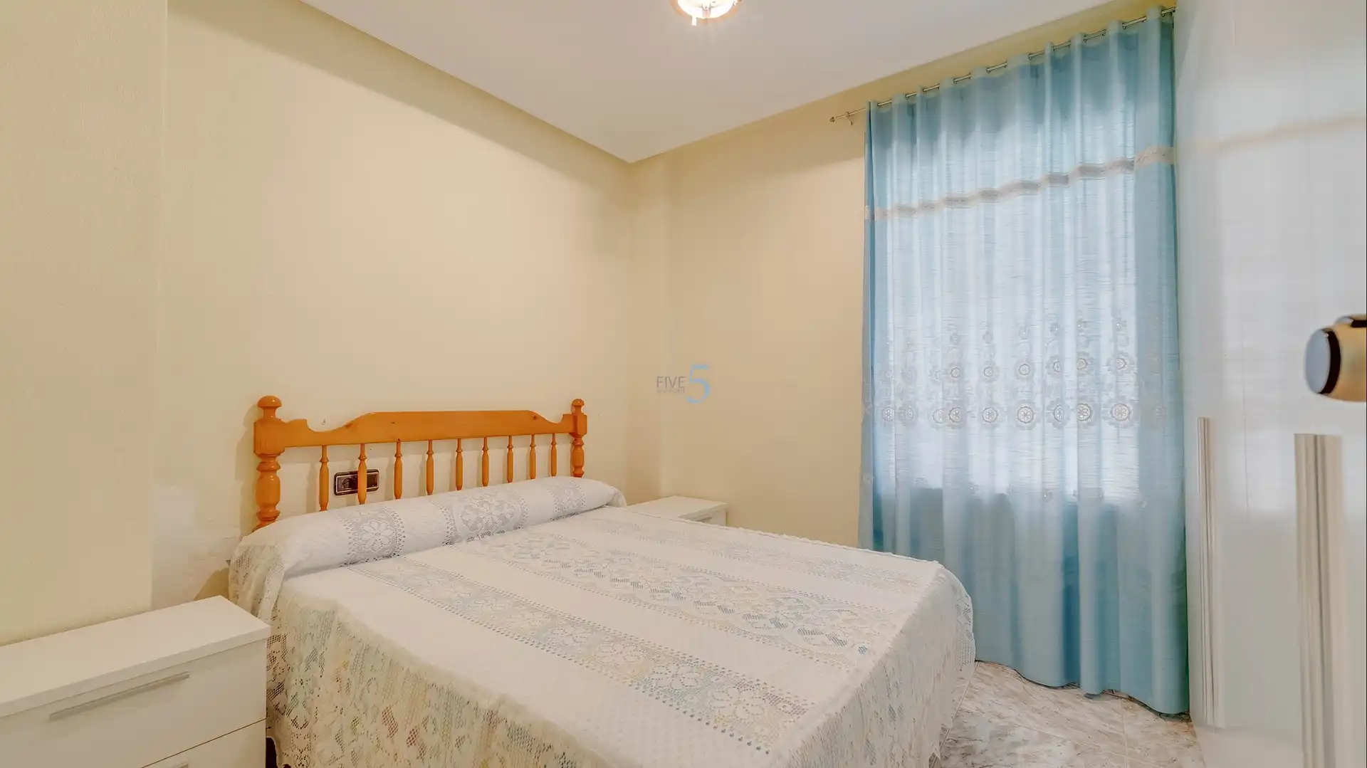 Flat with terrace for sale in Playa de los Locos, imagen 8