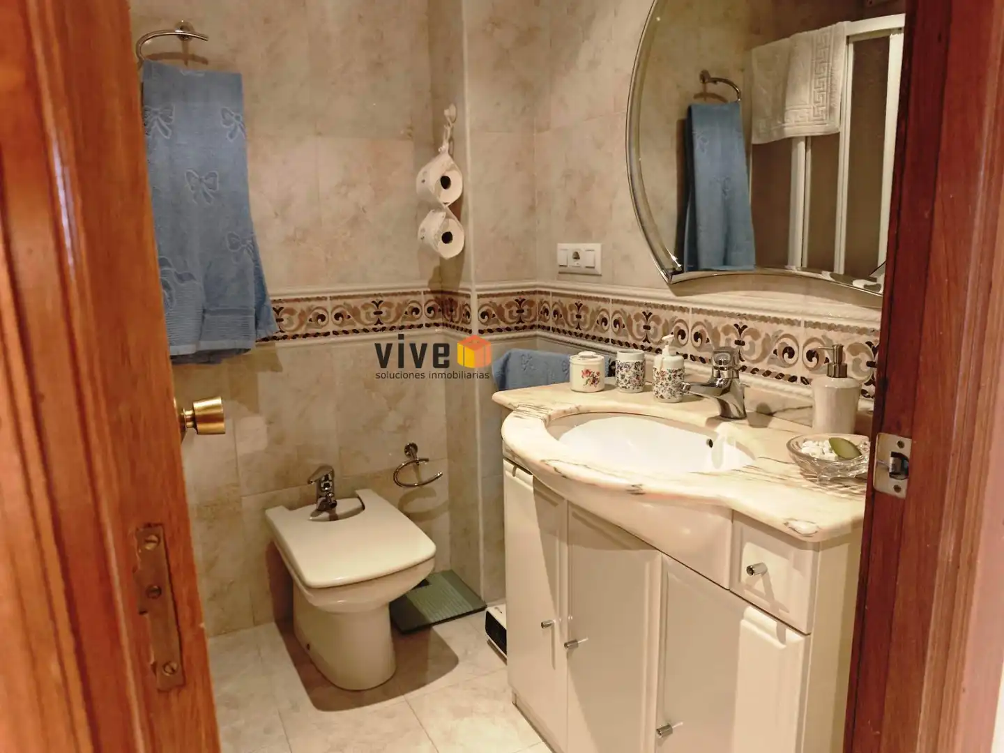 Baño de Piso de alquiler en Sevilla con Aire acondicionado, Terraza y Trastero