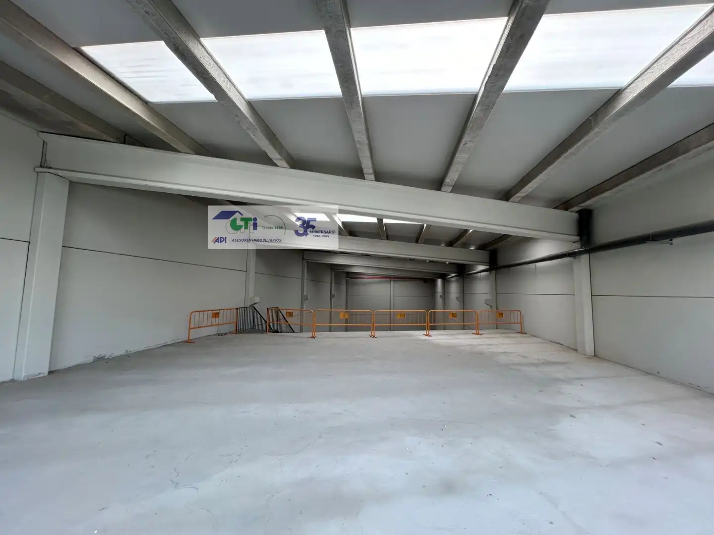 Industrial building for sale in PARQUE EMPRESARIAL MIRAFLORES, imagen 8