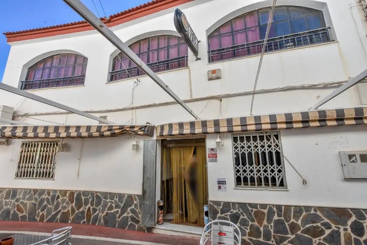 Vista exterior de Edificio en venta en Taberno