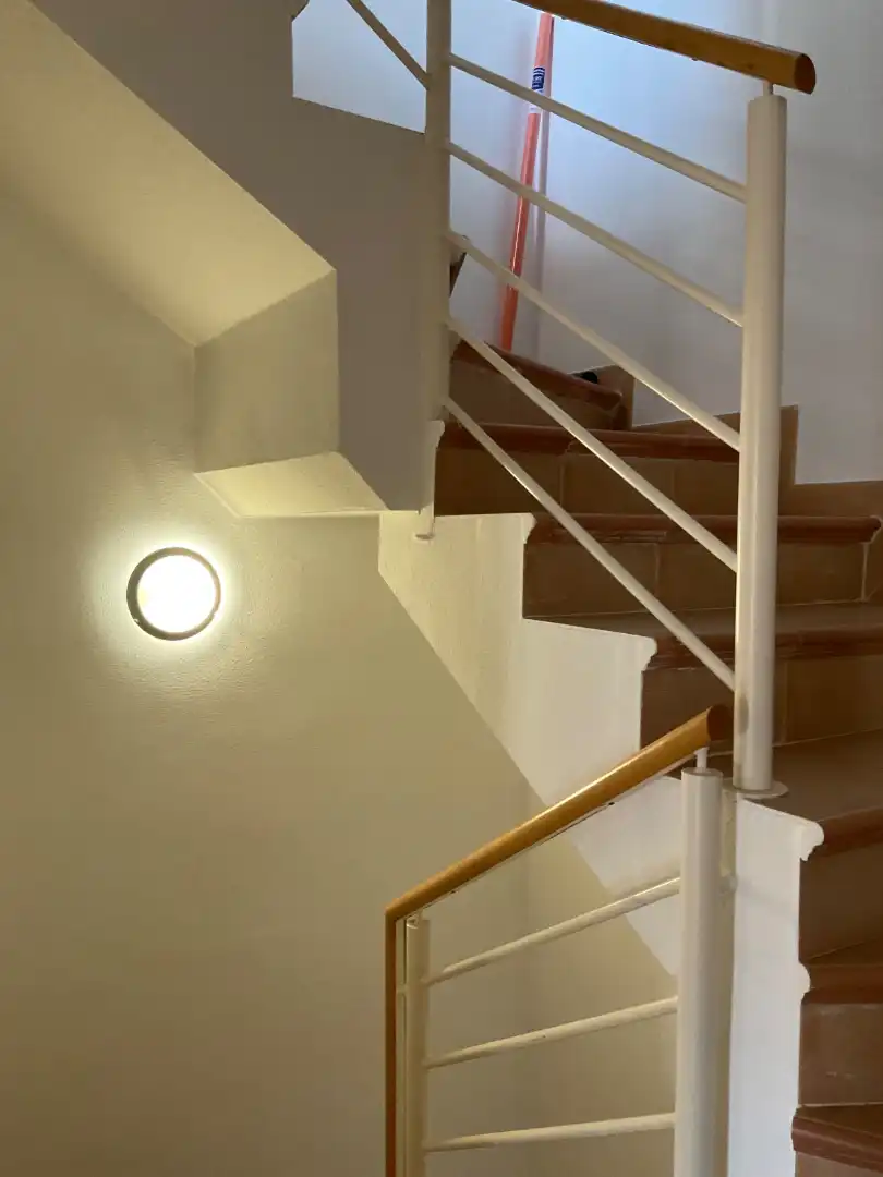 Einfamilien-Reihenhaus zum Verkauf in Los Santos de la Humosa mit Heizung, Privatgarten und Balkon