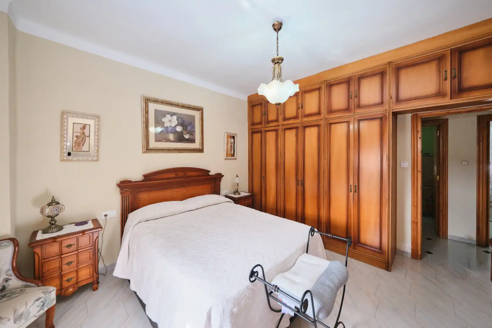 Habitación de Piso en venta en Granada con Aire acondicionado y Amueblado