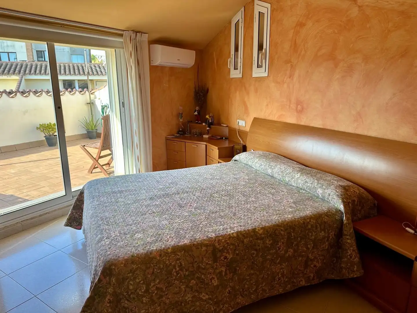 Dormitori de Casa adosada en venda en Lloret de Mar amb Aire condicionat, Calefacció i Jardí privat