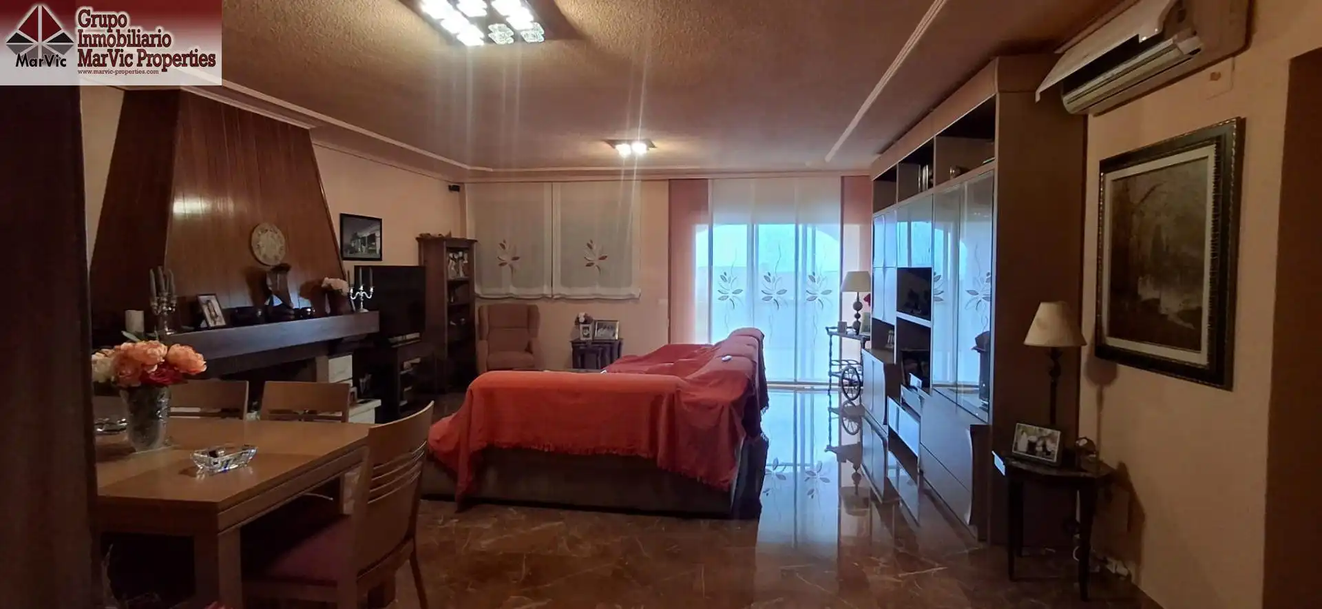 Dormitori de Casa o xalet en venda en Benidorm amb Aire condicionat, Jardí privat i Terrassa