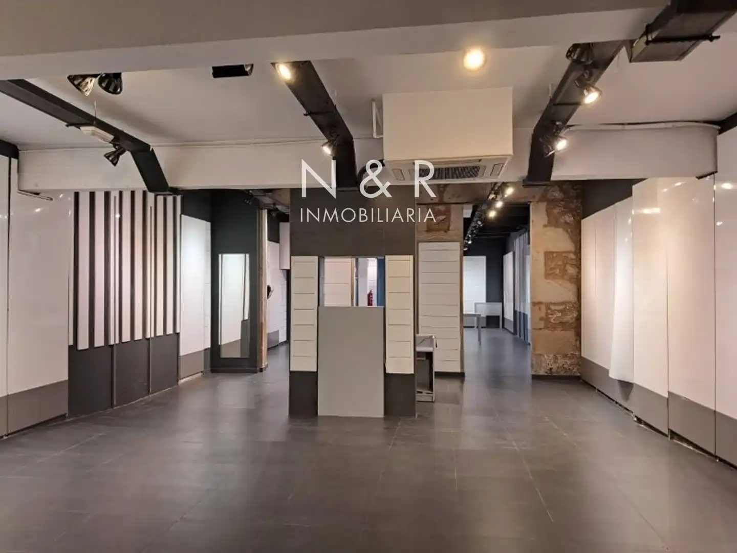 Local comercial en alquiler en Calvo Sotelo, imagen 4