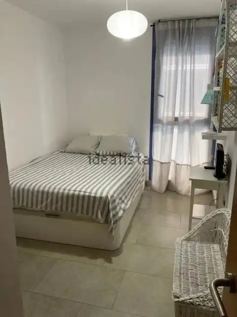 Schlafzimmer von Wohnung zur Miete in Prades mit Privatgarten, Terrasse und Möbliert