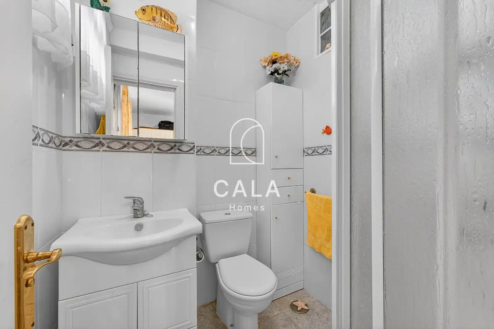Bany de Apartament en venda en Granadilla de Abona amb Terrassa, Piscina i Moblat