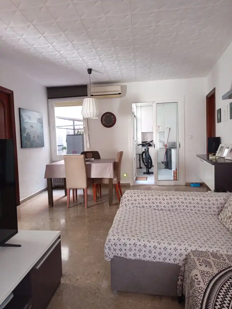 Piso en venta en Carrer de la Pallaresa, imagen 2
