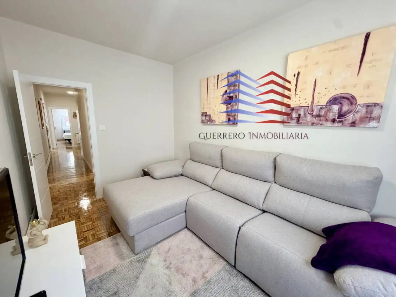 Wohnzimmer von Wohnung zur Miete in Ourense Capital  mit Heizung, Parkett und Möbliert