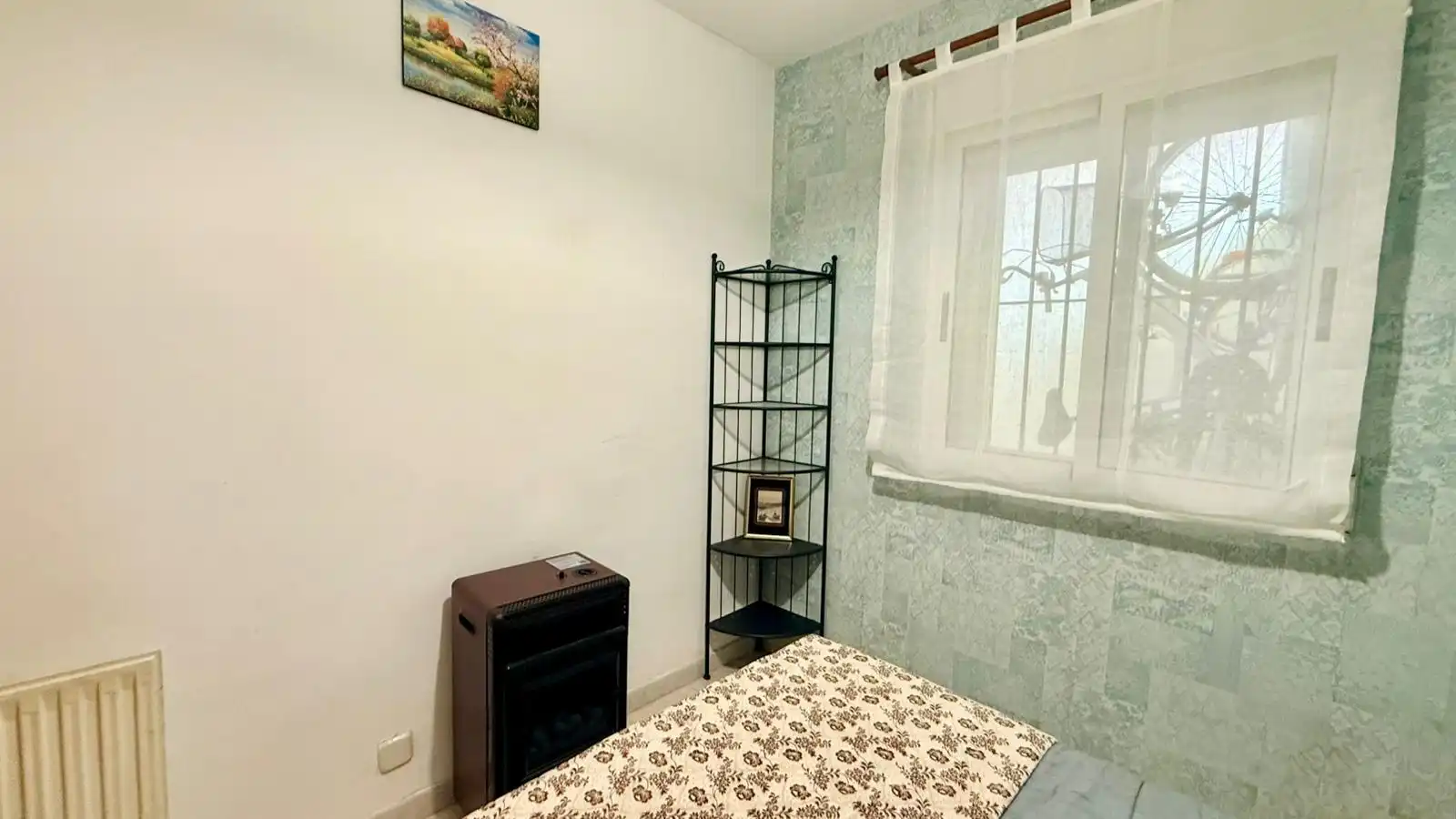 Dormitori de Casa o xalet en venda en Zarzuela del Pinar amb Calefacció i Moblat