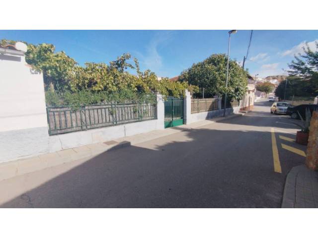 Casa-chalet en Venta en doña Mercedes, 25 en Benalúa