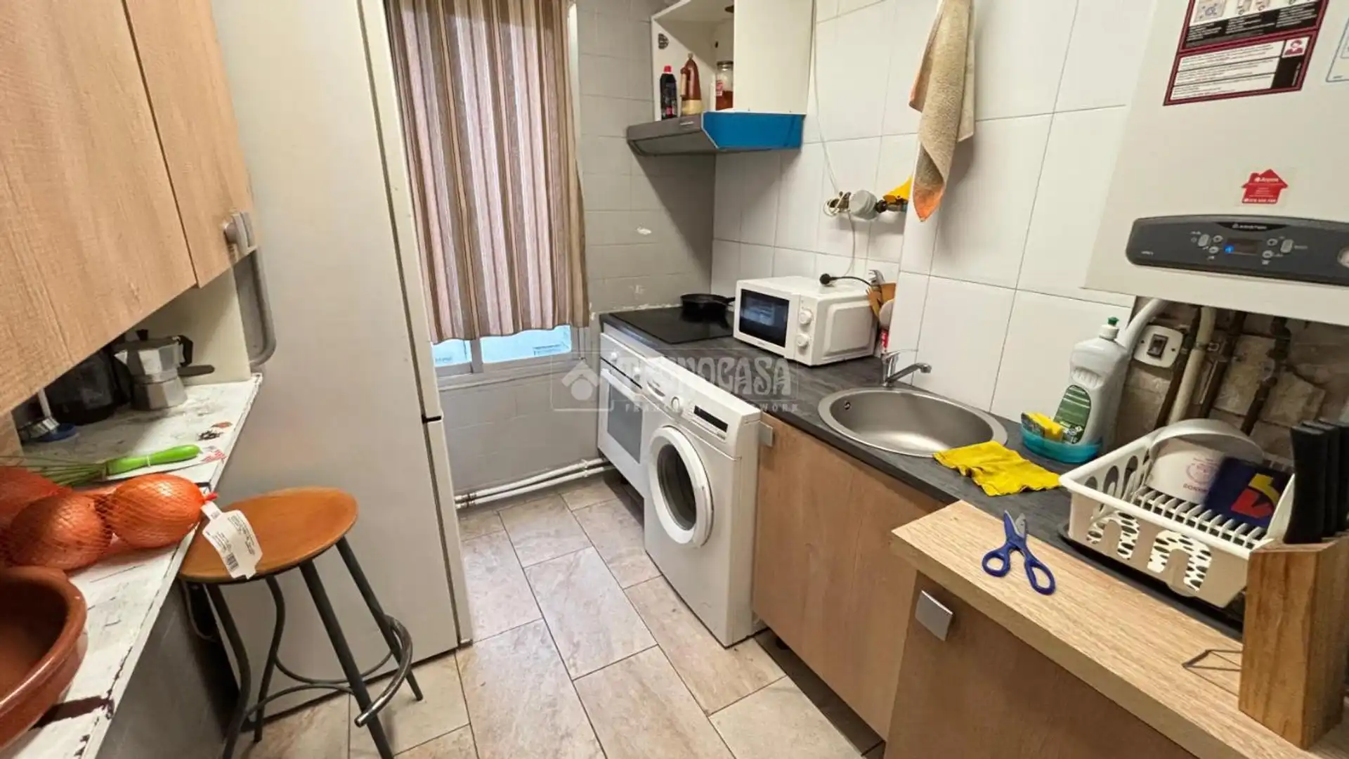 Cocina de Piso en venta en  Zaragoza Capital con Calefacción y Balcón