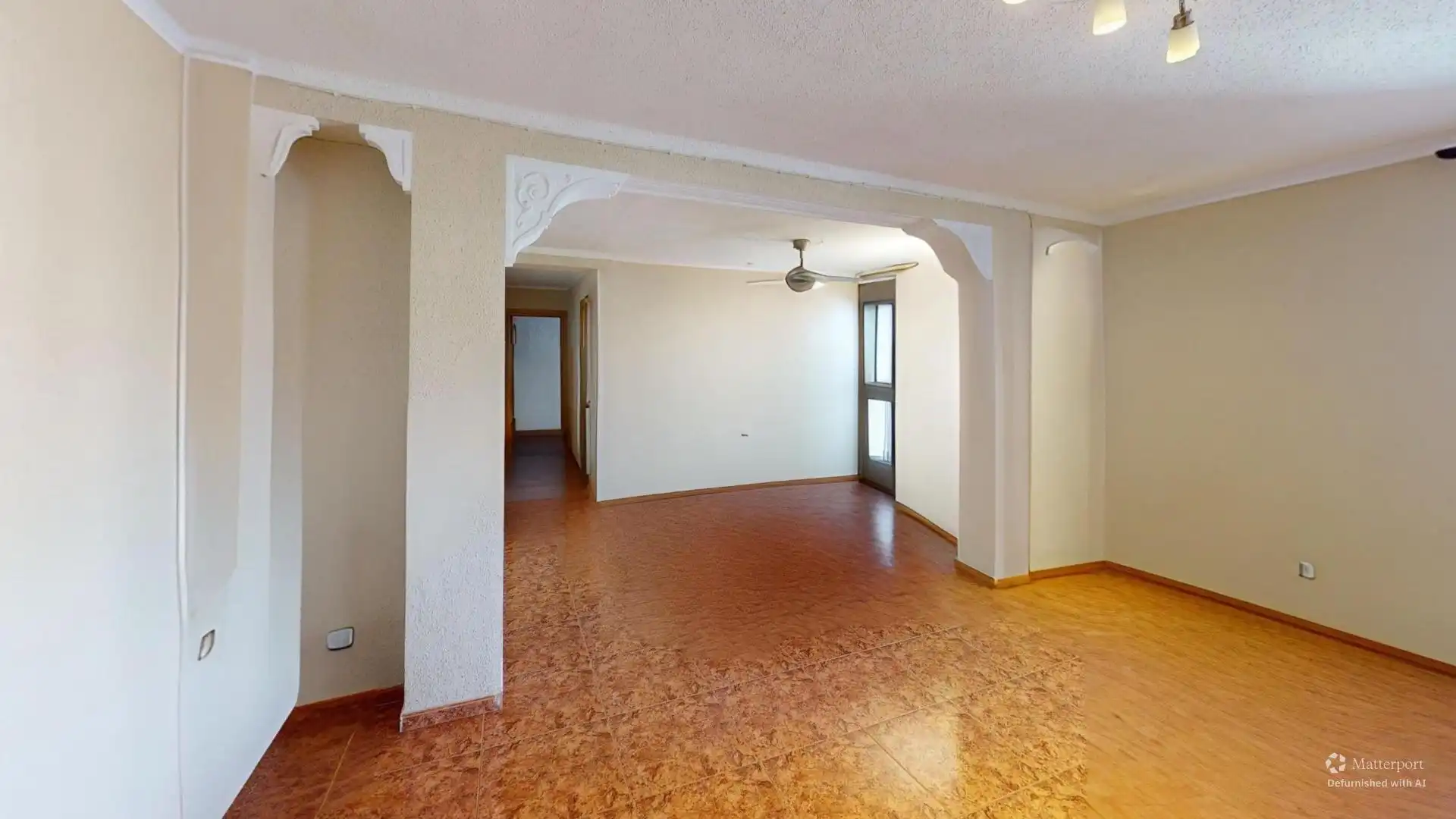 Wohnung zum Verkauf in Valencia mit Klimaanlage