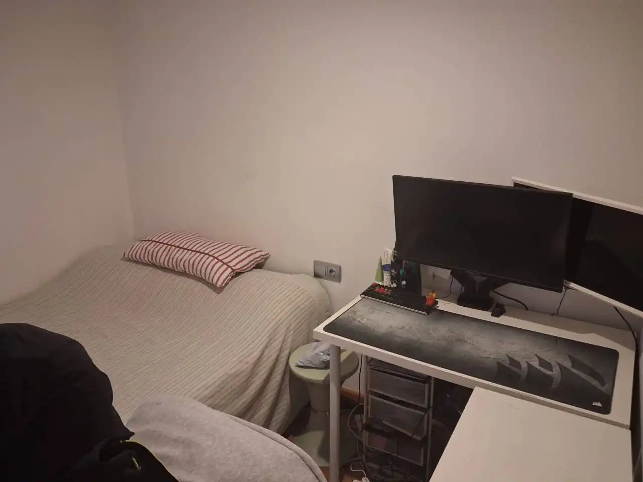 Habitación de Piso en venta en Valencia con Aire acondicionado y Parquet
