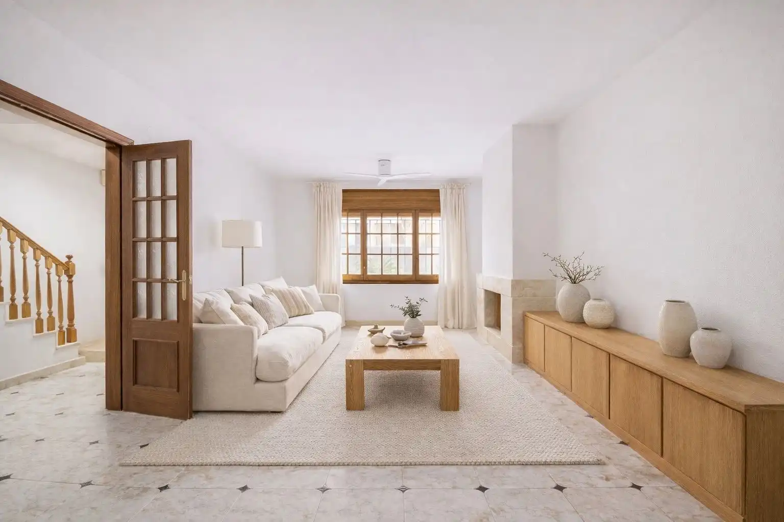 Detached homes for sale in Sector Est