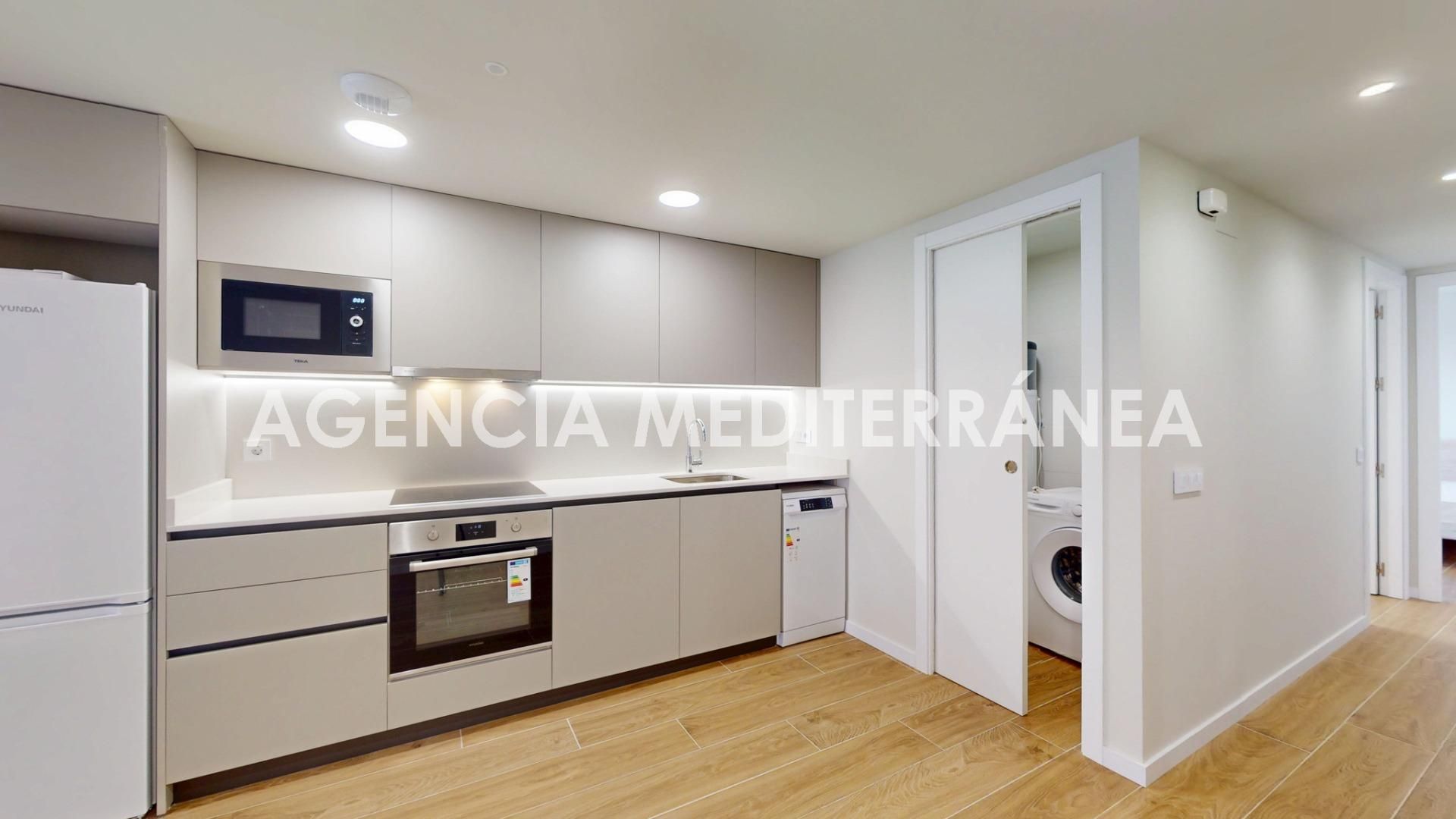 Kitchen of Flat for sale in  Valencia Capital  with Air Conditioner, Heating and Balcony