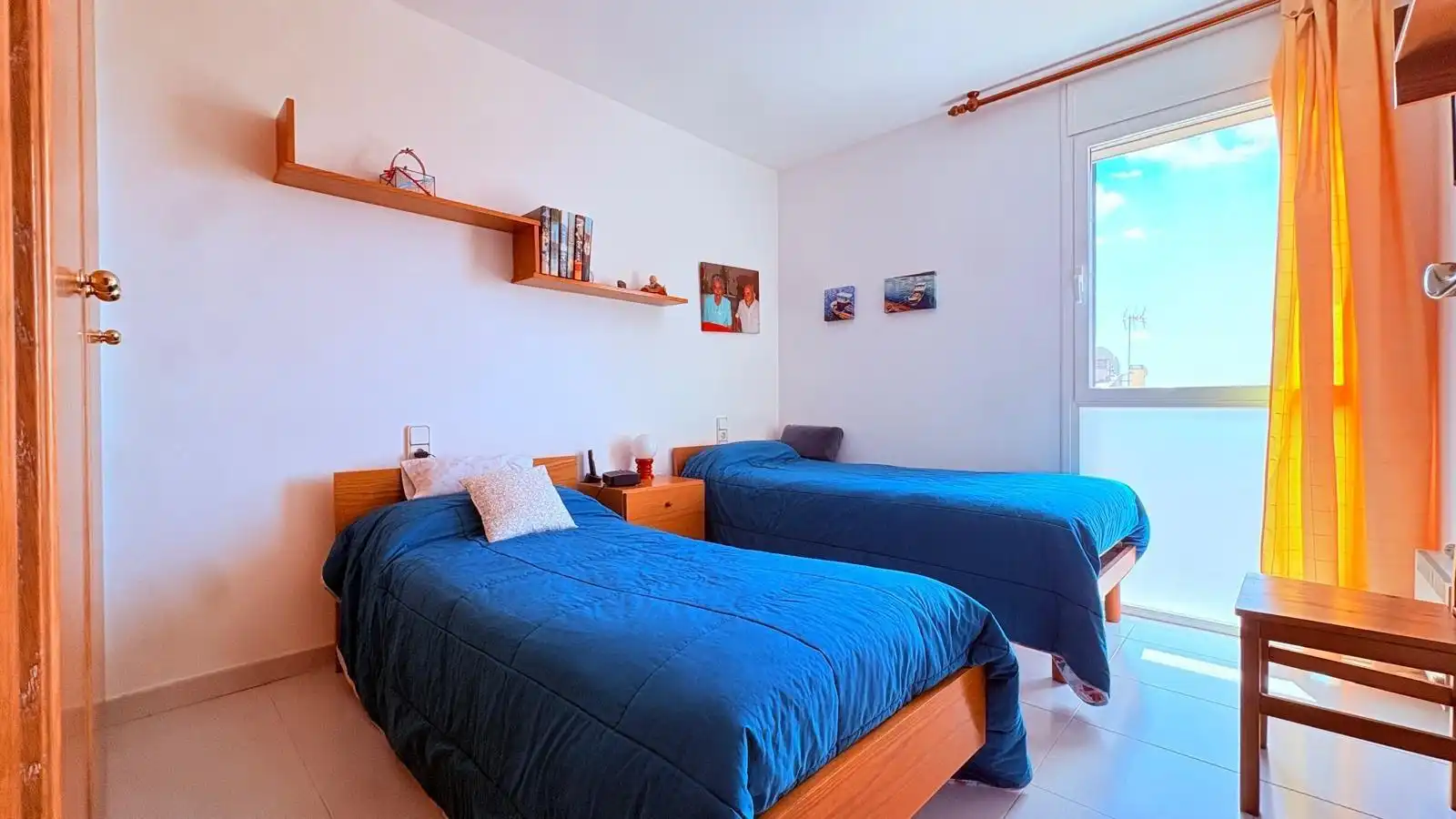 Dormitori de Casa o xalet en venda en Castellar del Vallès amb Calefacció i Terrassa