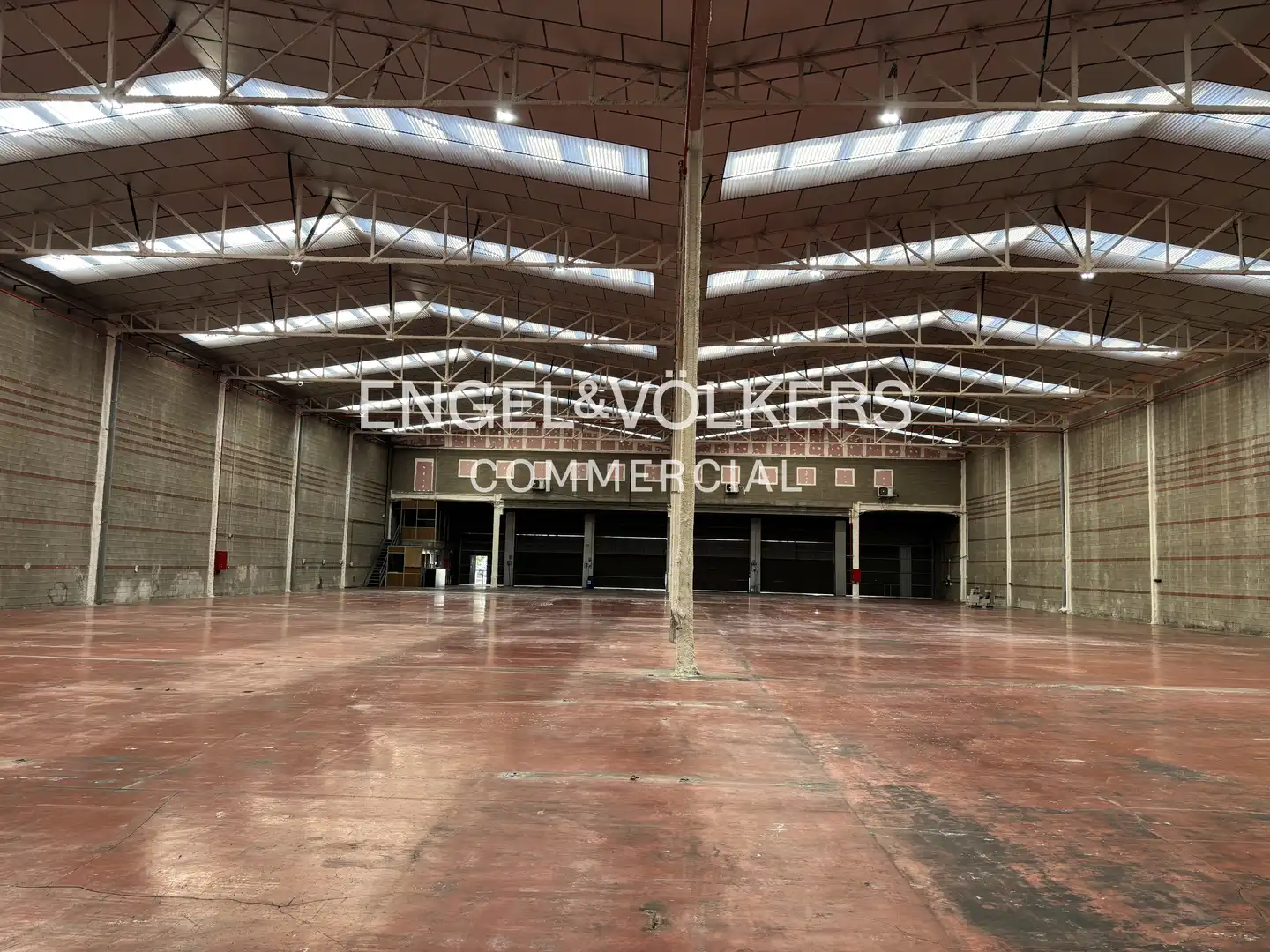 Fabrikhallen zur Miete in El Prat de Llobregat