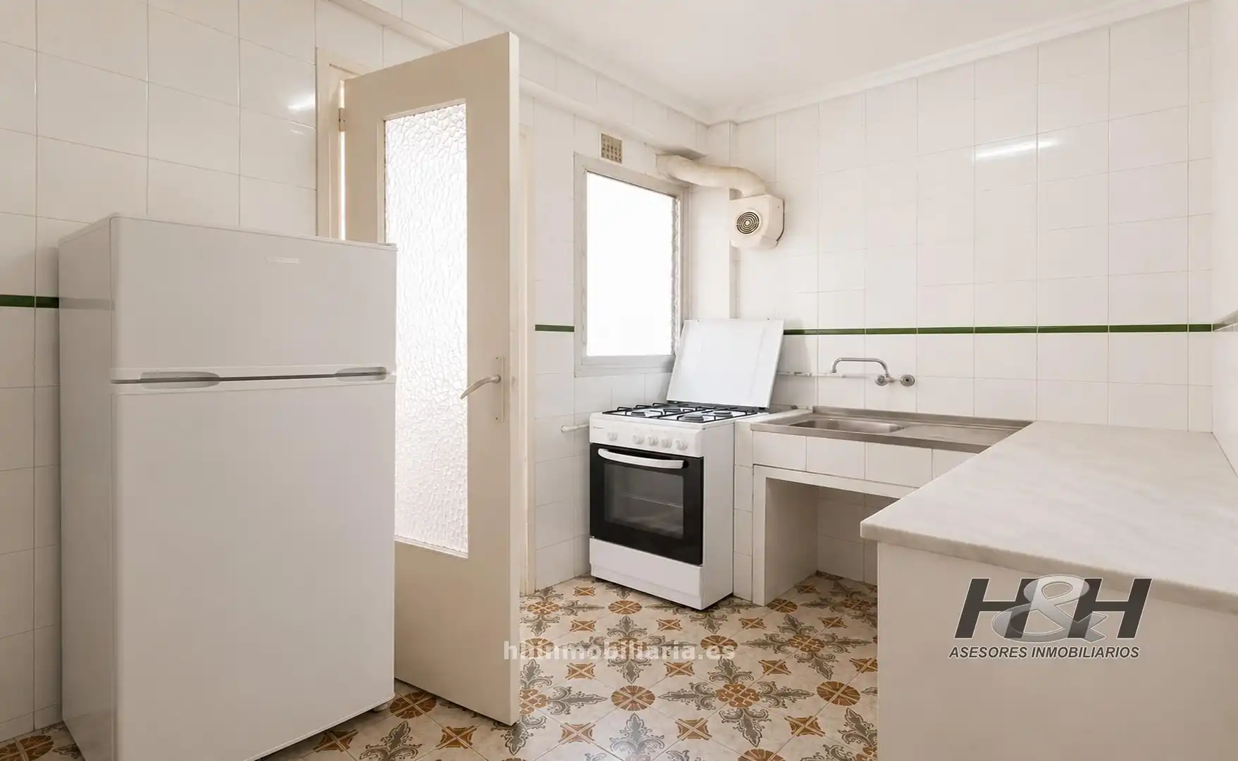 Cocina de Piso en venta en Burjassot con Aire acondicionado y Balcón