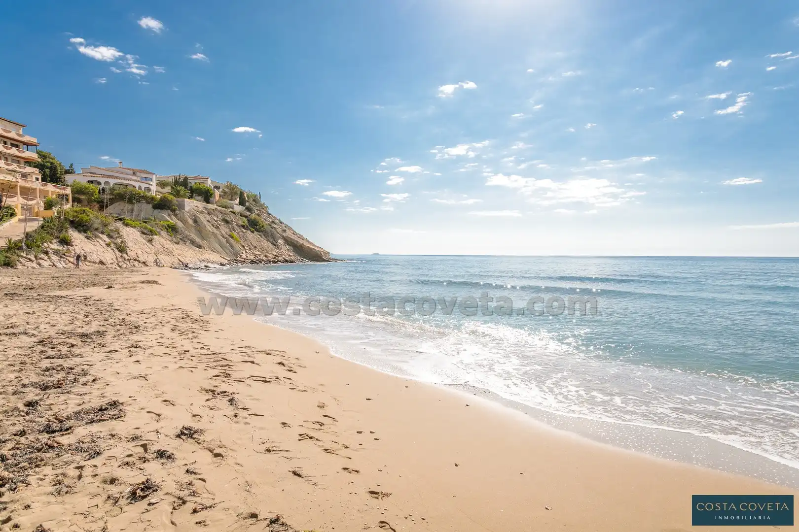 Außenansicht von Erdgeschoss zum Verkauf in El Campello mit Klimaanlage, Heizung und Terrasse