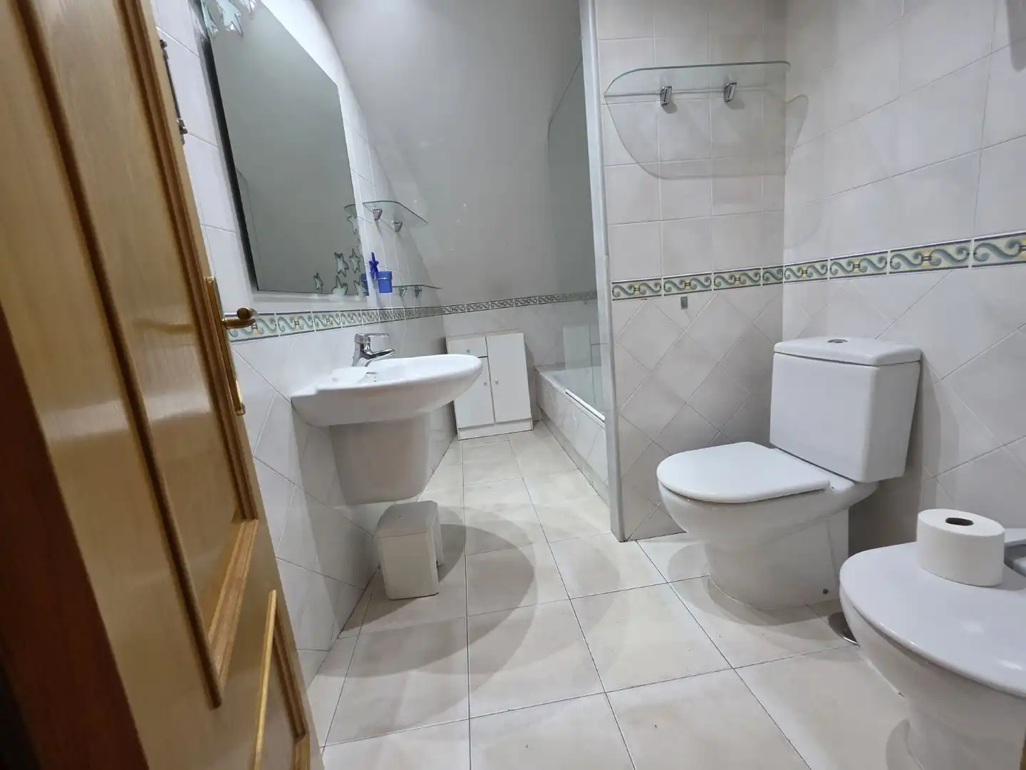 Baño de Piso en venta en A Coruña Capital  con Calefacción, Terraza y Trastero