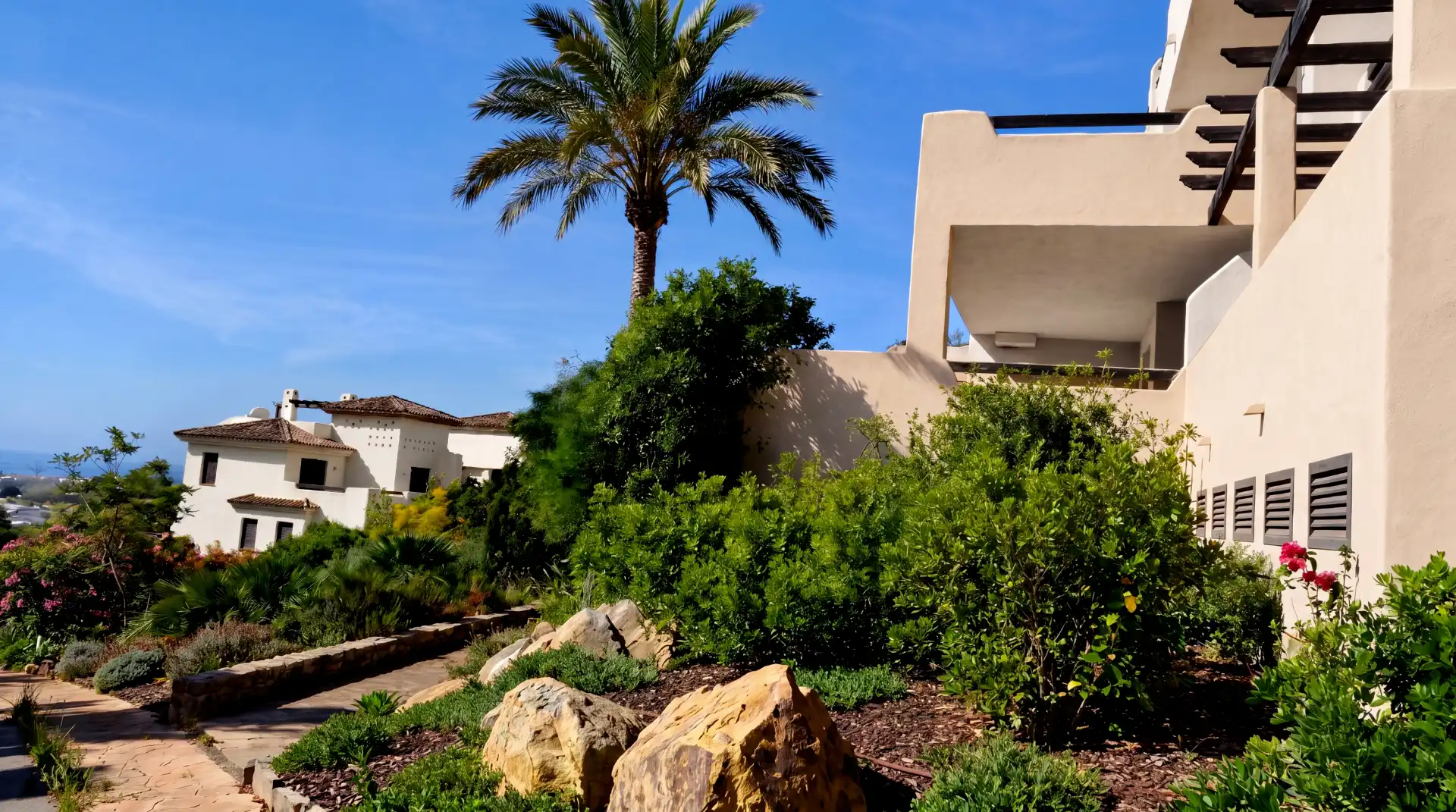 Jardí de Pis en venda en Casares amb Aire condicionat, Terrassa i Traster