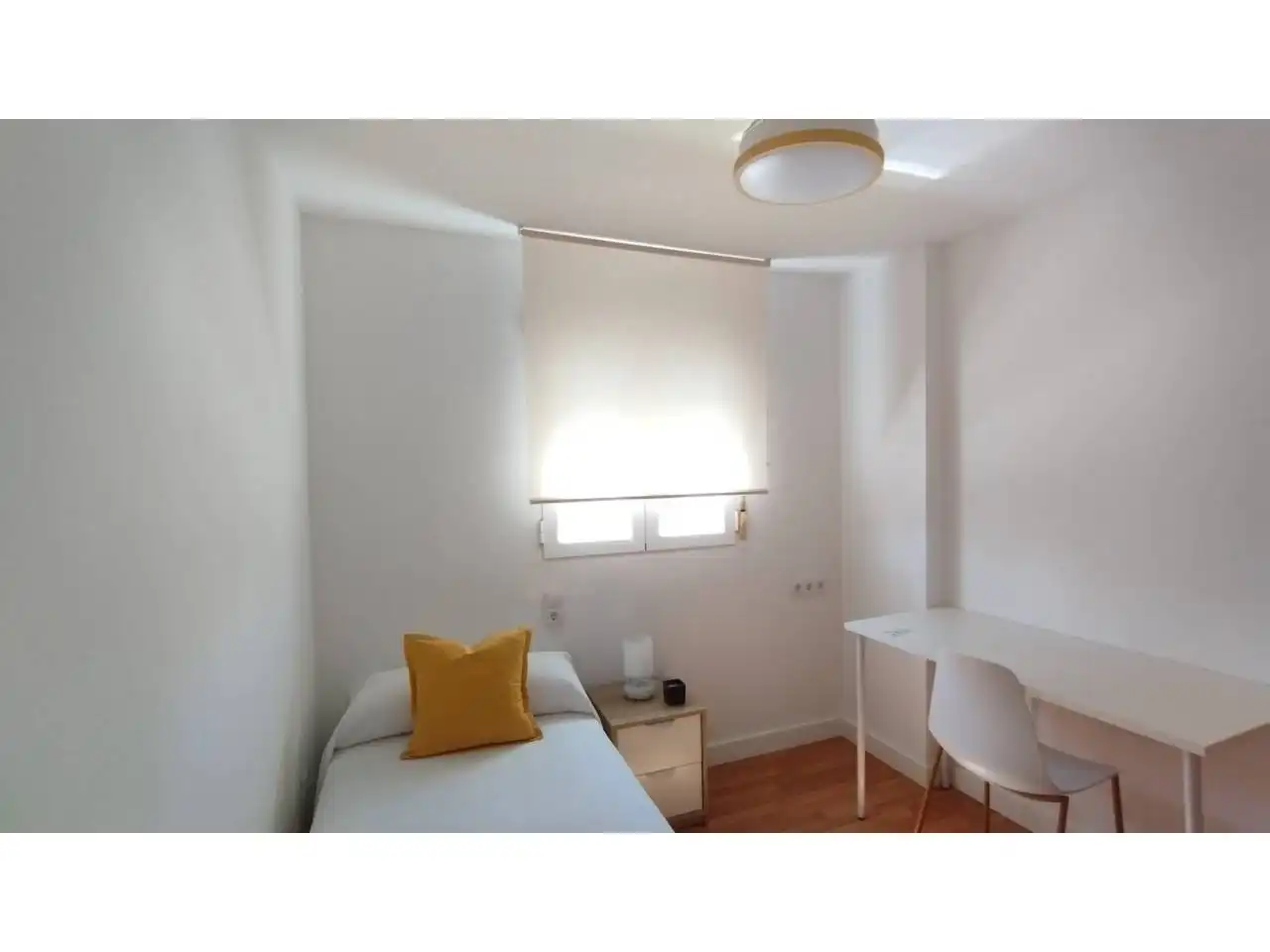 Flat for rent in Calle Pastillo, Isla Chica