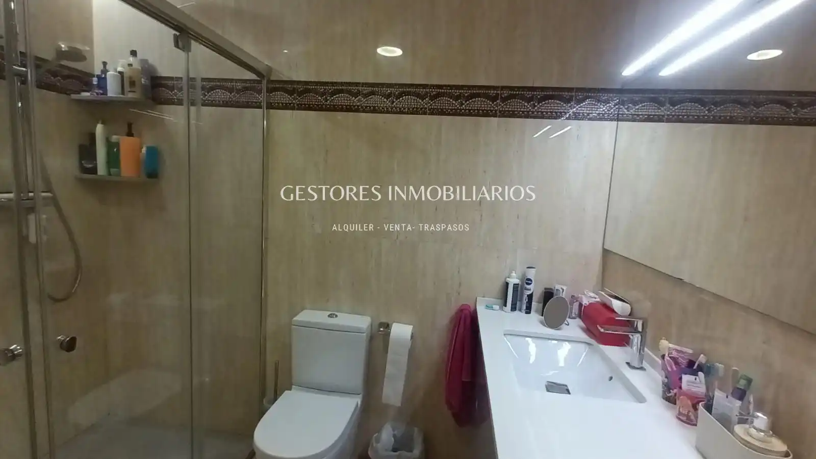 Badezimmer von Dachboden zum Verkauf in Ibi mit Klimaanlage, Heizung und Terrasse