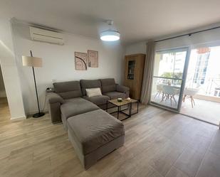 Sala d'estar de Pis de lloguer en Alicante / Alacant amb Aire condicionat, Terrassa i Piscina comunitària