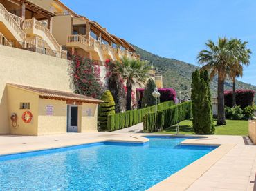 Landhaus mit Pool zum Verkauf in Xaló