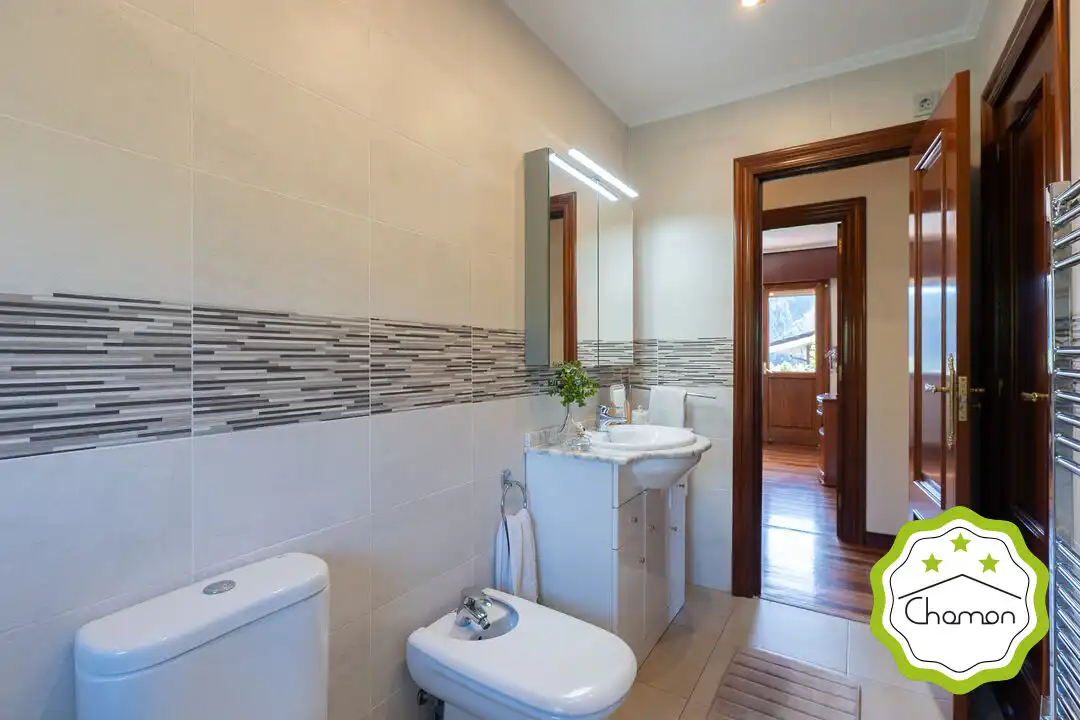 Detached house with garden for sale in Ugao- Miraballes, imagen 26