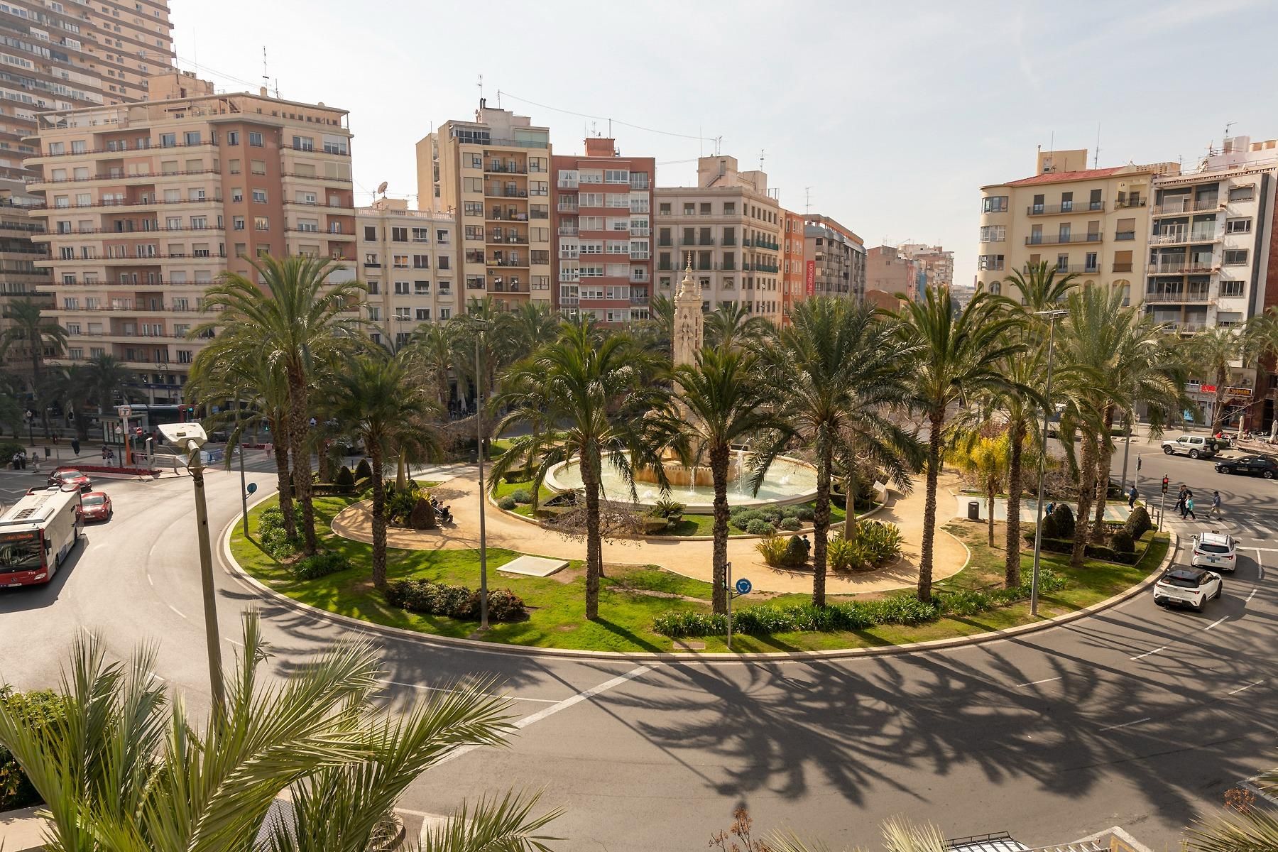 Vista exterior de Pis en venda en Alicante / Alacant amb Aire condicionat, Calefacció i Terrassa