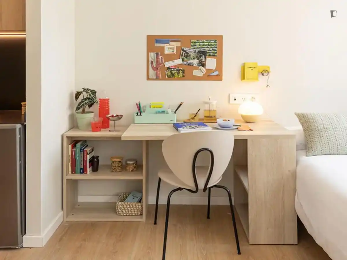 Flat for share in Terrassa  with Heating, Furnished and Internet