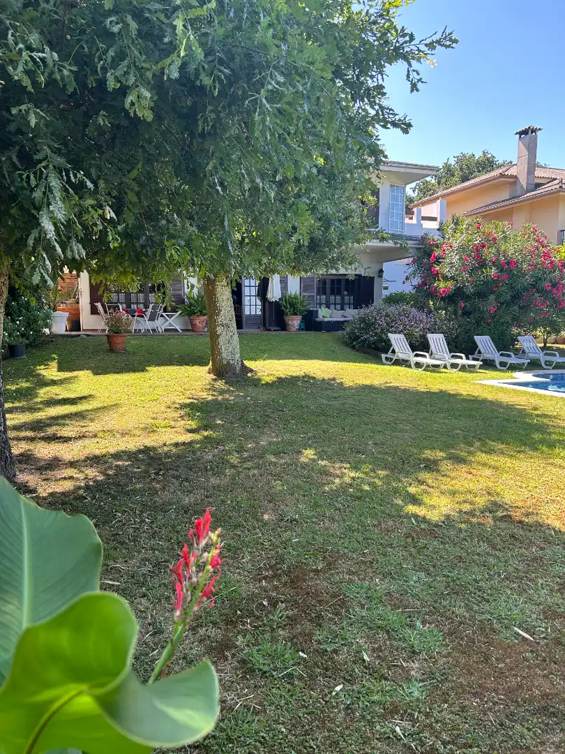Jardín de Casa o chalet en venta en Vigo  con Calefacción, Jardín privado y Parquet